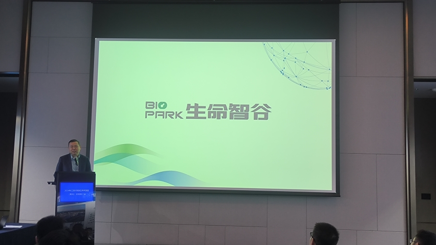 adb68acf89e8b954baf7f512f588604.jpg