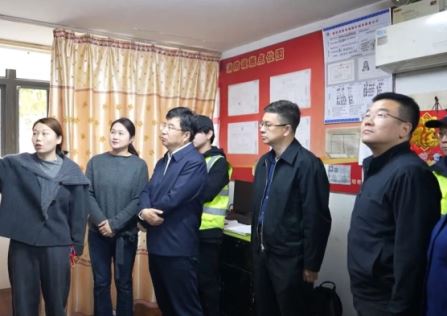 压紧压实各方责任 筑牢防线守护民生 宋飞雄带队开展安全生产检查