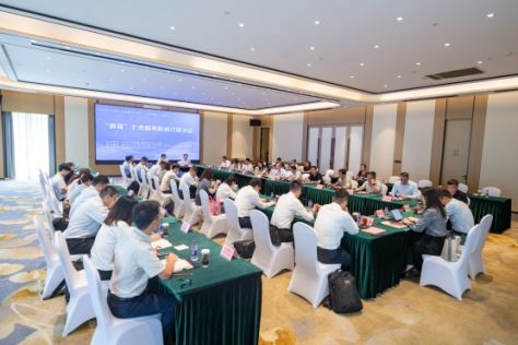 精准赋能企业走稳上市路 江苏省“上市服务县区行”首场活动 走进开发区